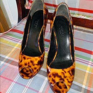 Gucci Patent Leather Tortoise wedges
